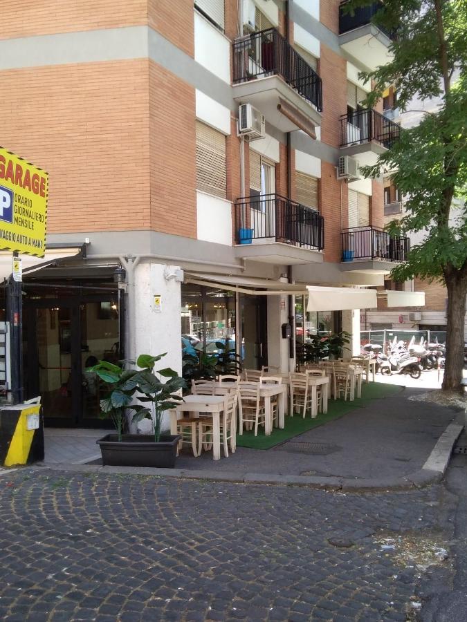 La Casa Di Ludovica All'appio Latino Appartamento Roma